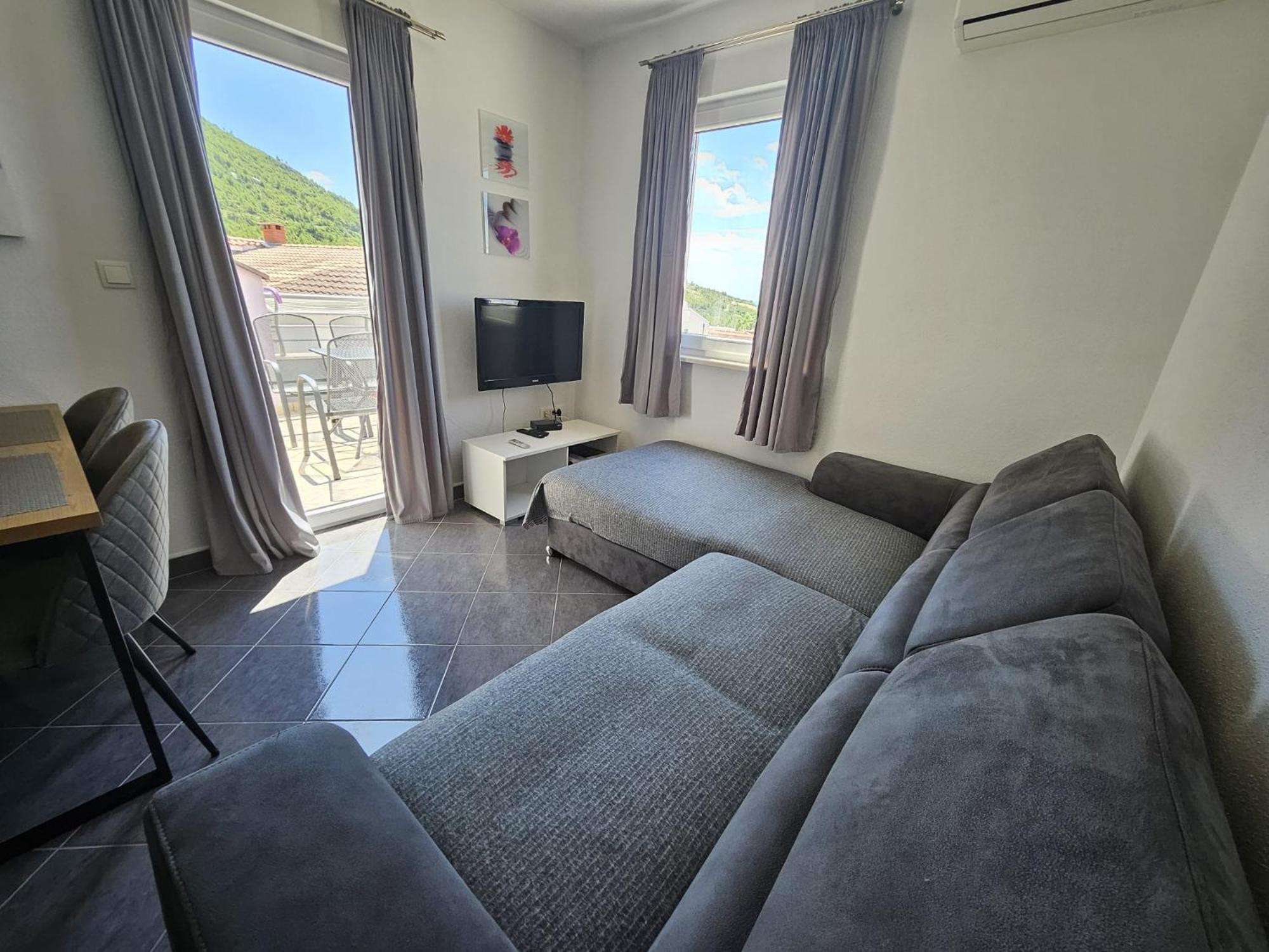 Apartments Andrijanic Baska Voda Ngoại thất bức ảnh